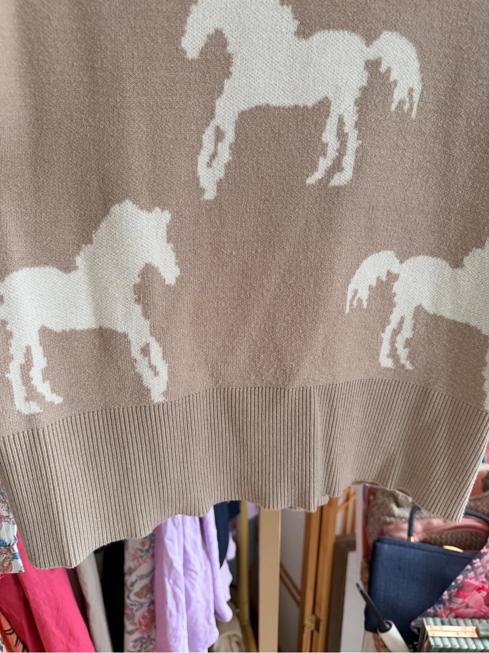 Jason Wu Beige & White Horse-Pattern Crewneck Sweater - Picture 5 of 8
